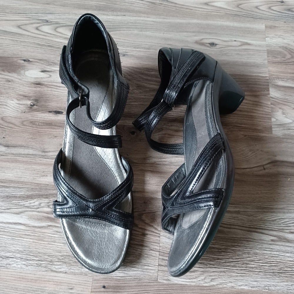 NAOT Black Leather Open Toe Heeled Sandals Women Shoe 42 (US 11-11.5) Narrow